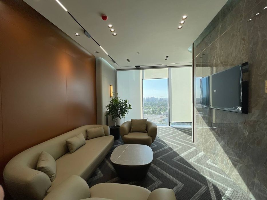 Сдается офис на Ойбеке, Тараса Шевченко, 675 м²