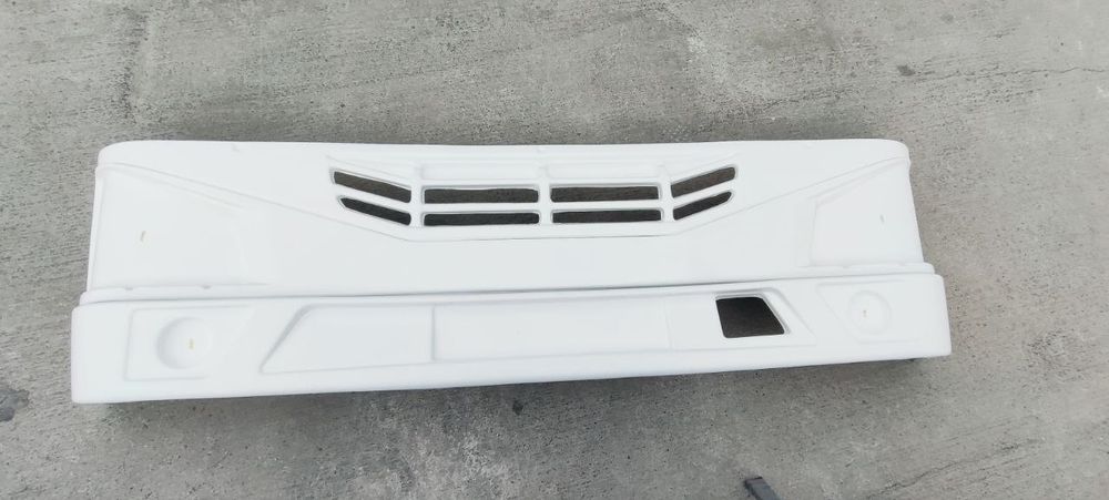 Isuzu bamfer yangi va eski turdagi avtobuslar uchun