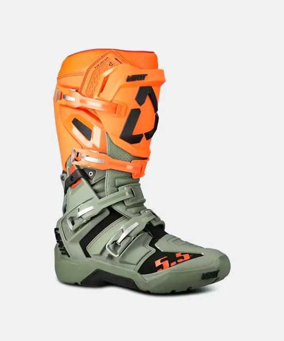 BLACK FRIDAY месец - Ботуши със става LEATT 5.5 - 44,5 и 47 номер