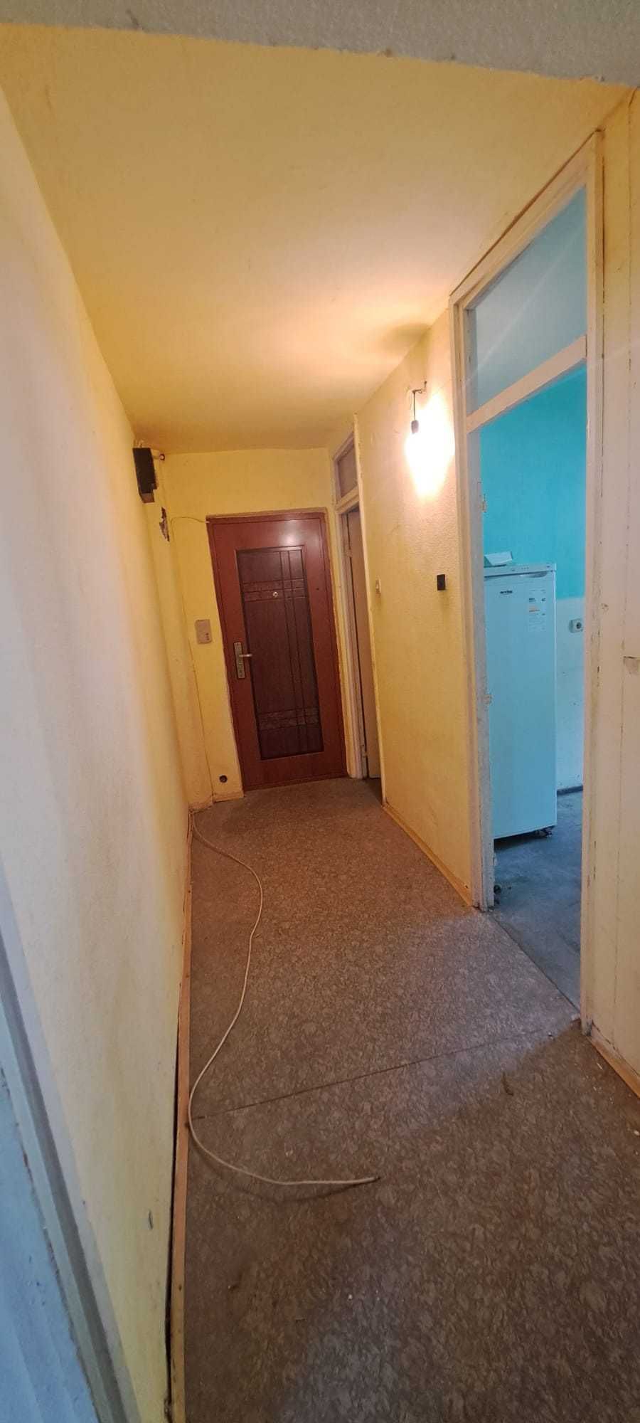 Apartament 2 camere Lupeni