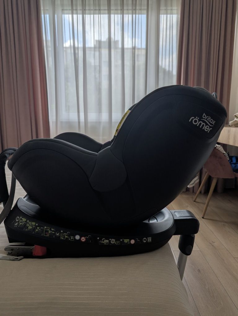 Детски стол за кола Britax Romer Dualfix2 R
