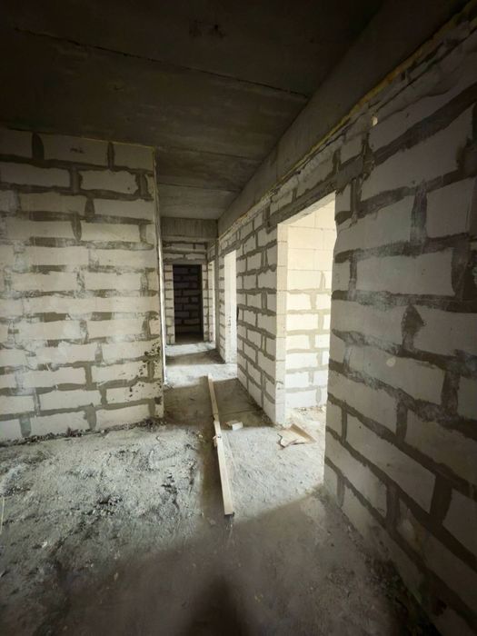 Срочно 2-комнатная, Карасу-3,ЖК Qorasu residence, ор-р Поликлиника № 8