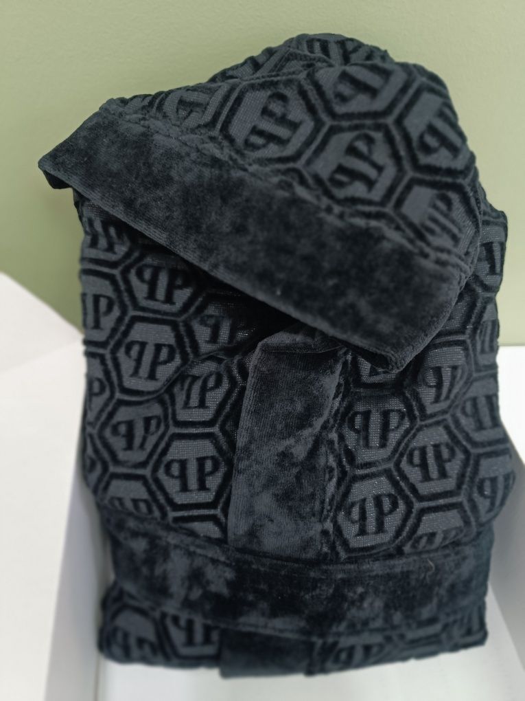 Халати на PhIlIpp Plein