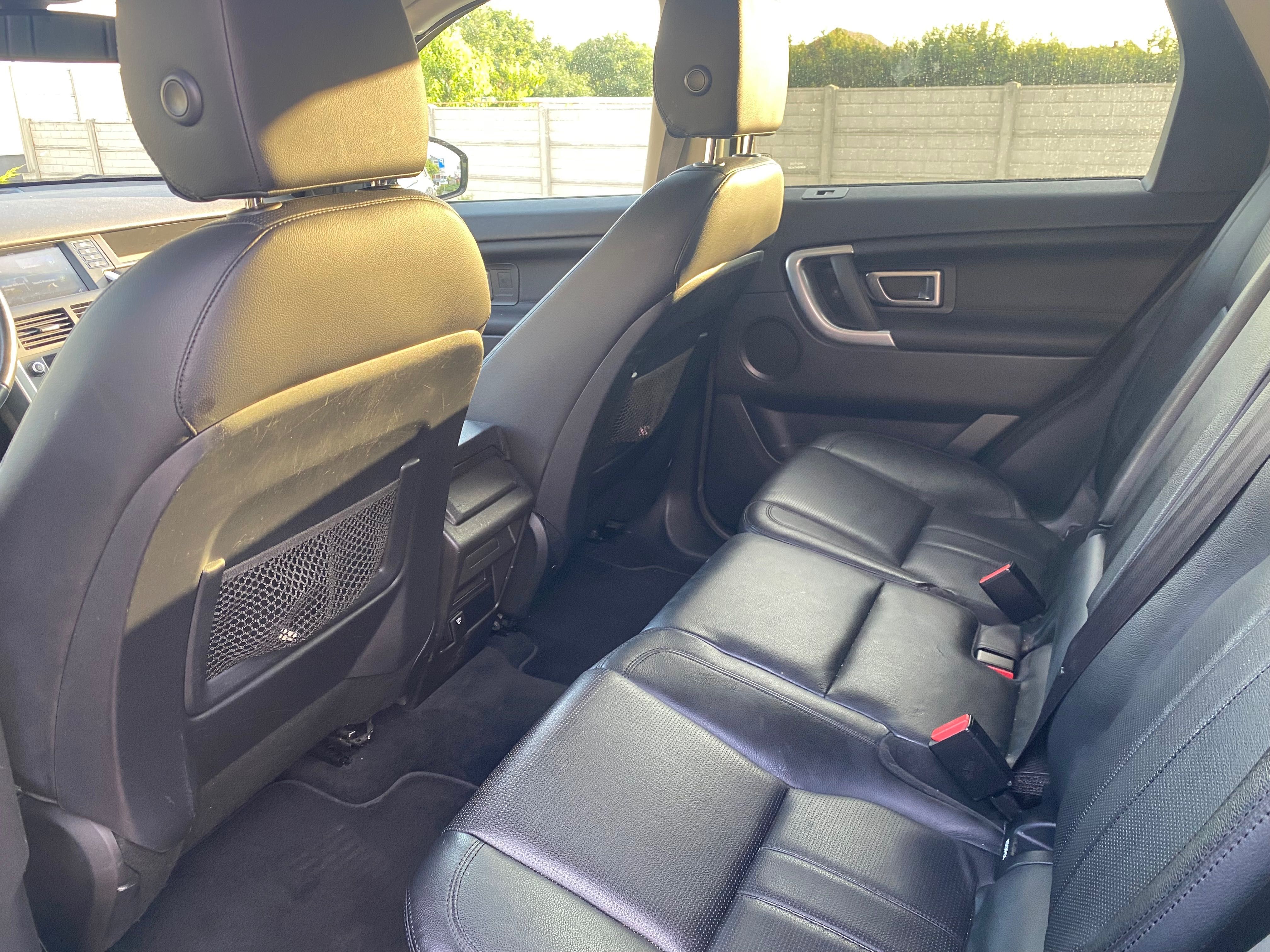 Land rover discovery sport