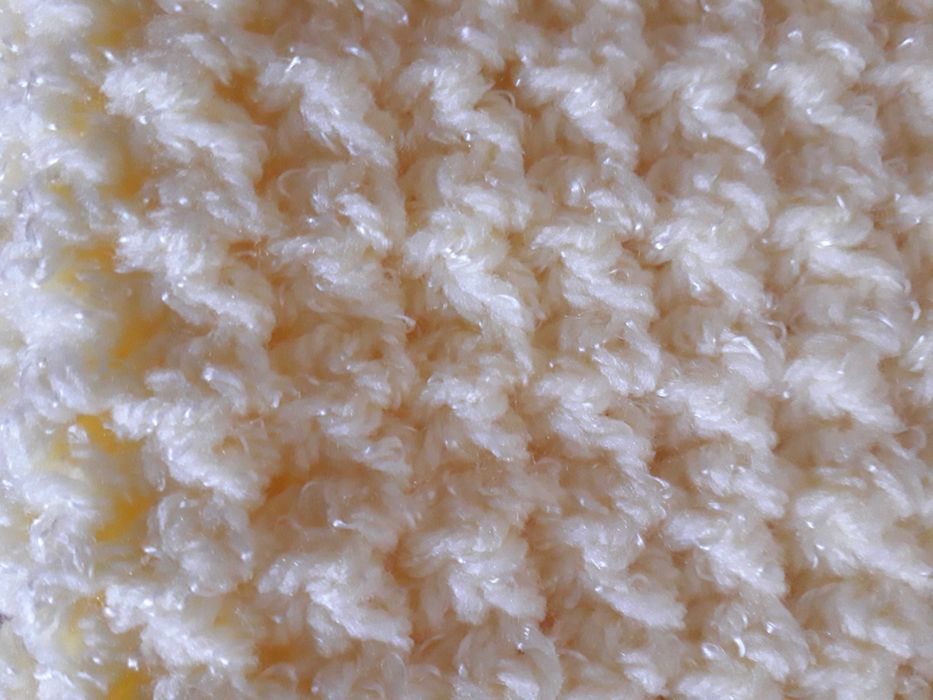 Ръчно плетено бебешко одеало