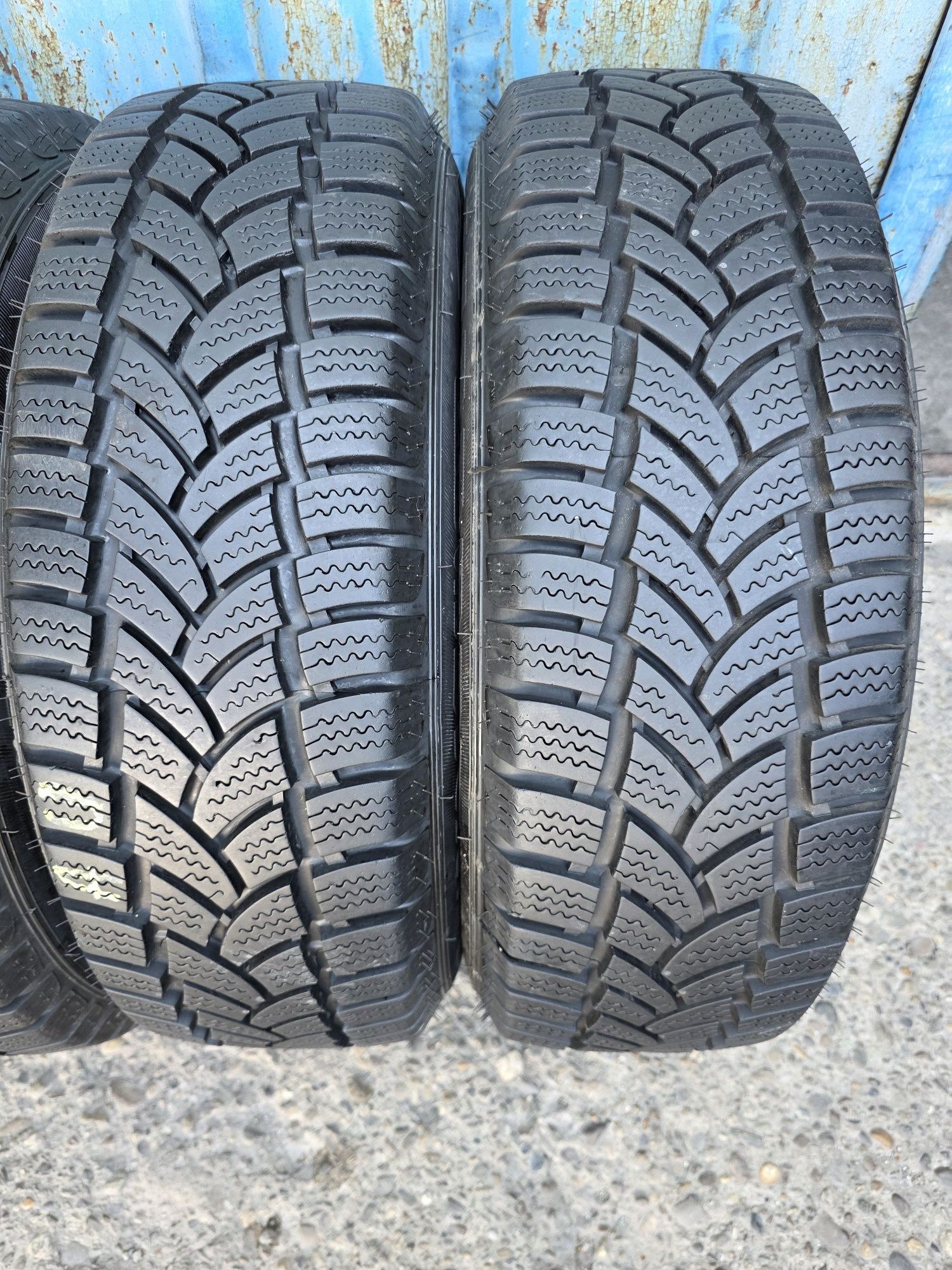 Anvelope 215.70.15 C Vredestein M+S Profil Ca Noi