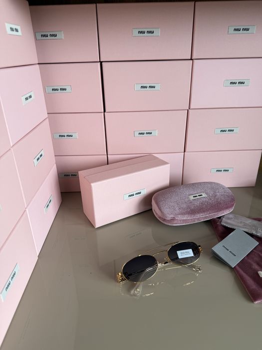 Miu miu очила 79лв за брой / два модела