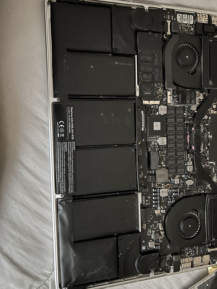 Оригинална батерия за Macbook за рециклиране