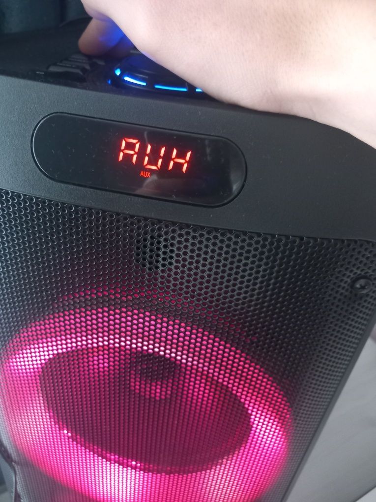 Vând boxă .poss. 60w