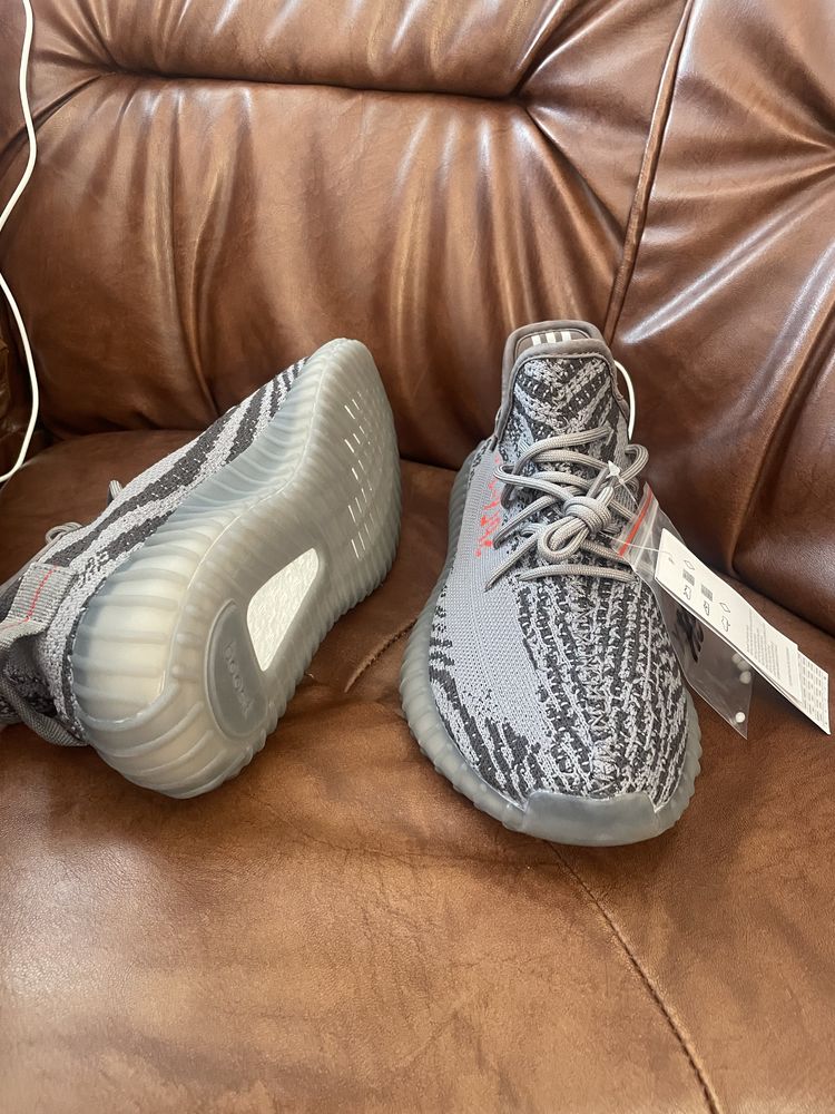 Yeezy boost 350 beluga 2.0