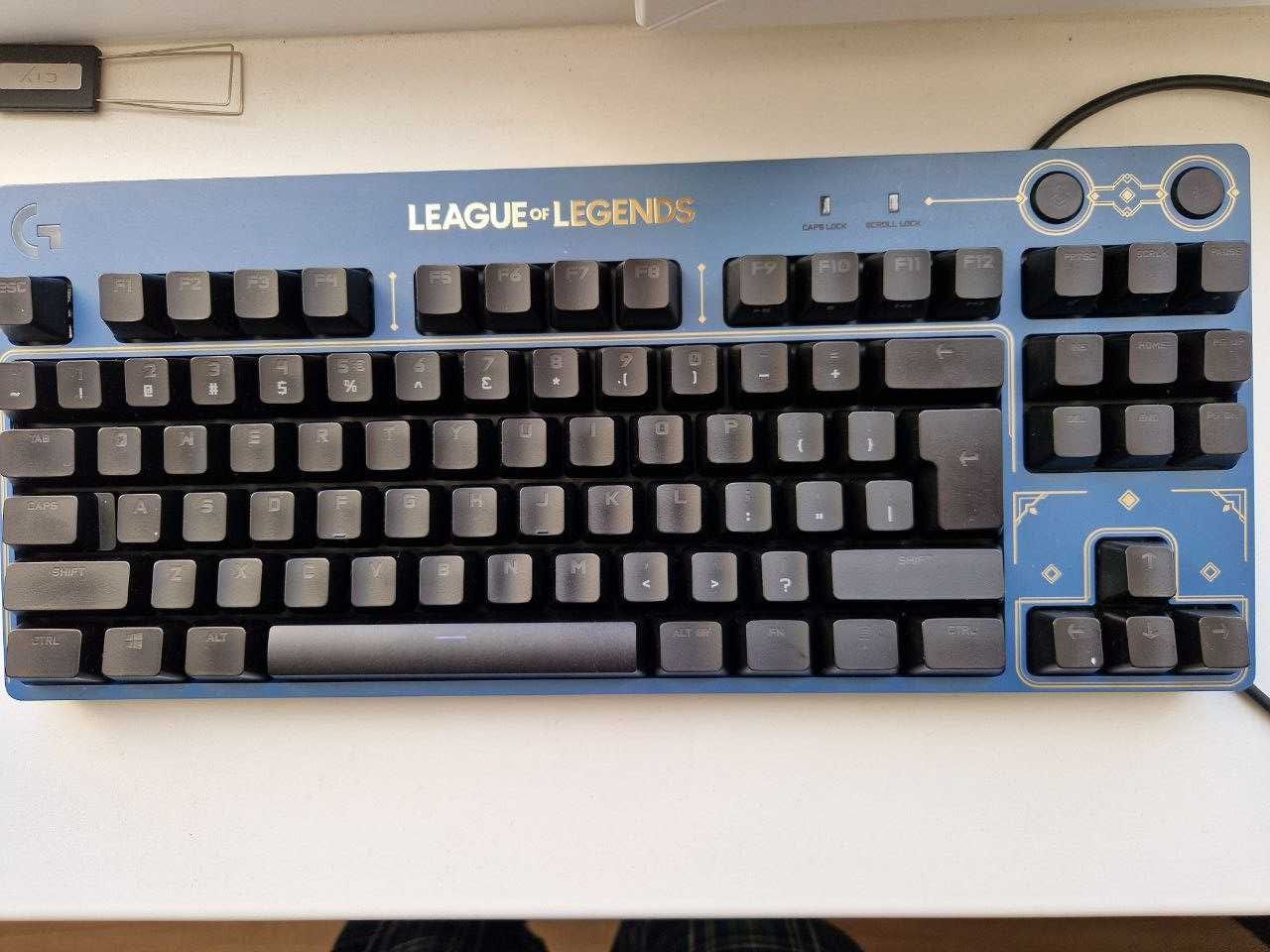 Игровая клавиатура Logitech G PRO, League of Legends Edition