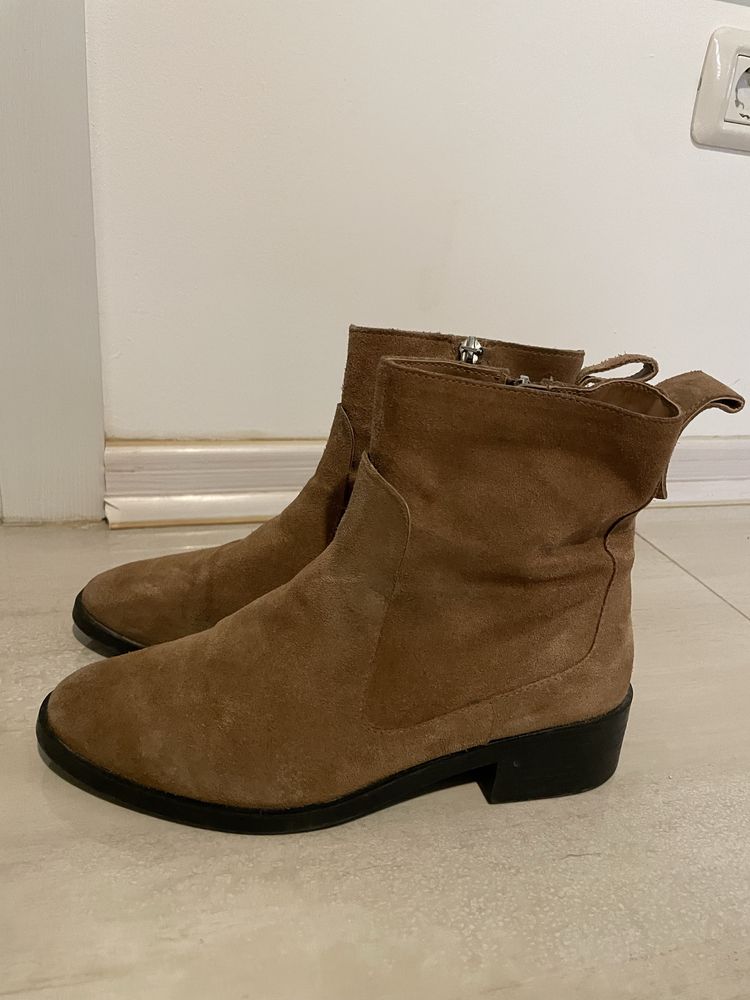 Ghete zara piele intoarsa