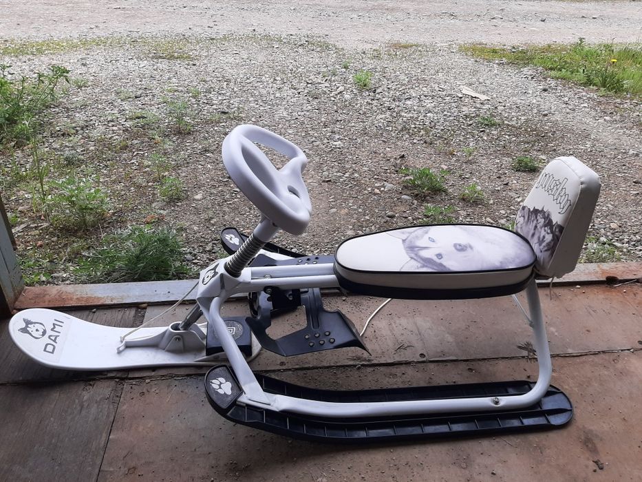 Продам  детский снегокат