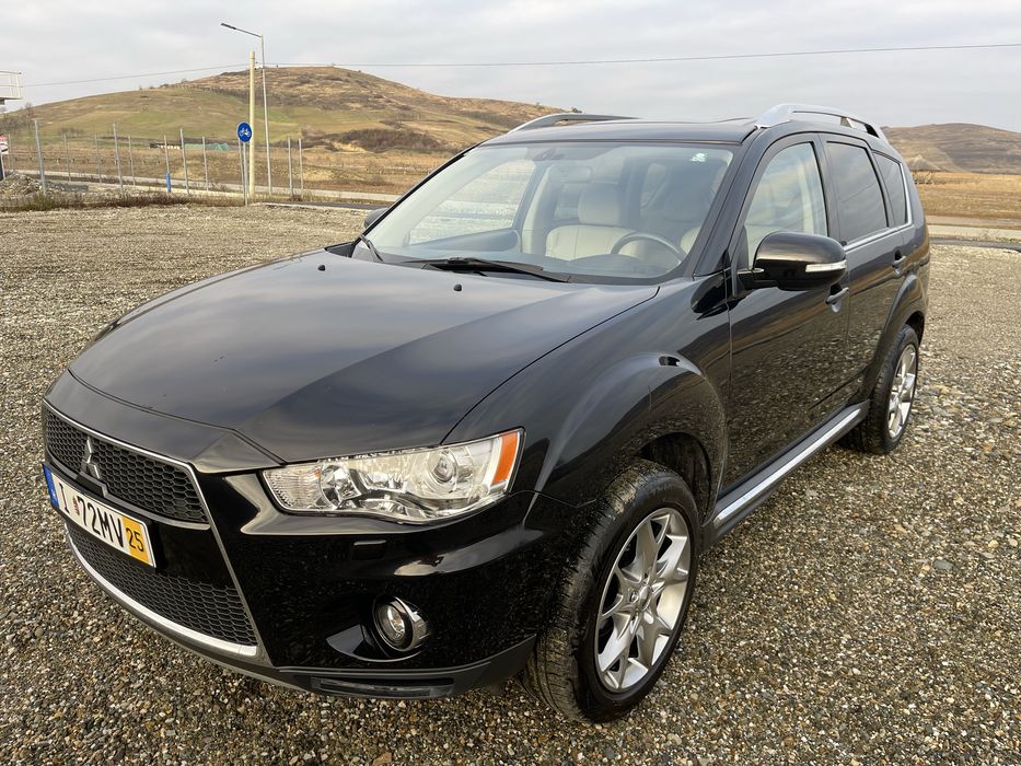 Mitsubishi Outlander 2.2 diesel 169821 km reali!