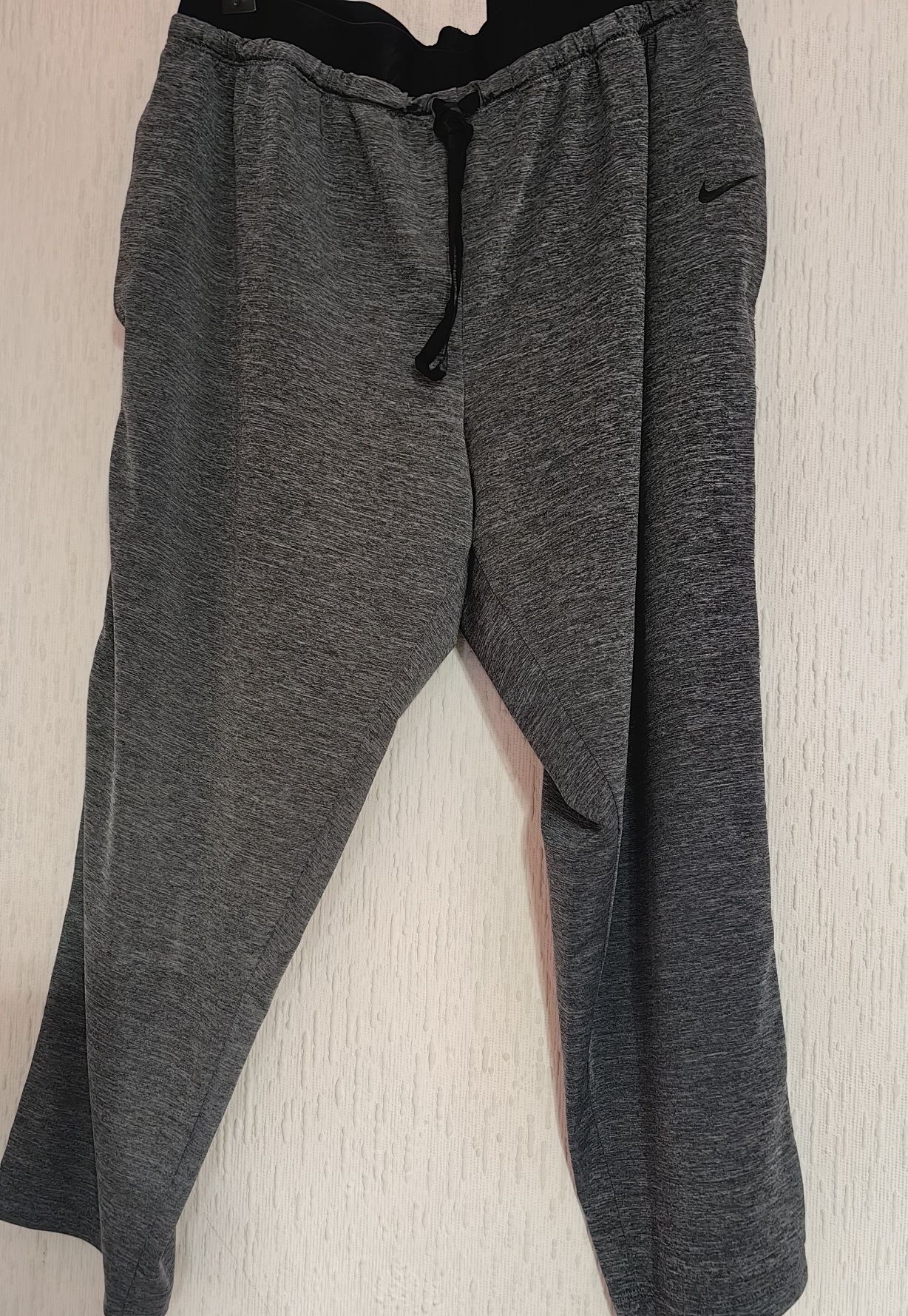 Nike, бермуди за спорт, М