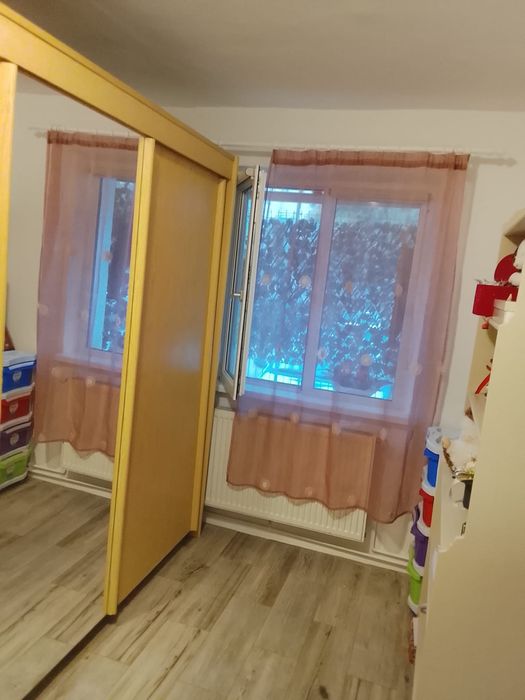 Închiriere apartament complet mobilat – Micro 14