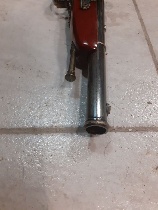 Красив кремъчен пистолет,пищов,оръжие