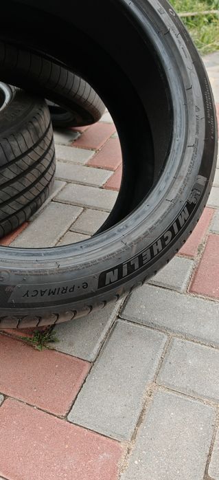 De vânzare 4 anvelope de vara Michelin e-primacy 235/45/18