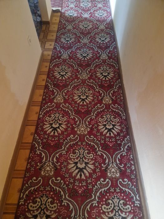 Гиламлар сотилади