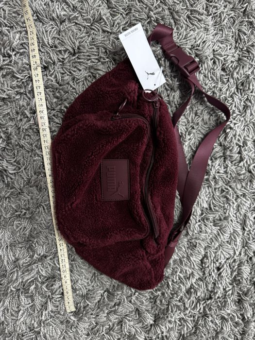 Nou cu eticheta:Borseta/genta Puma