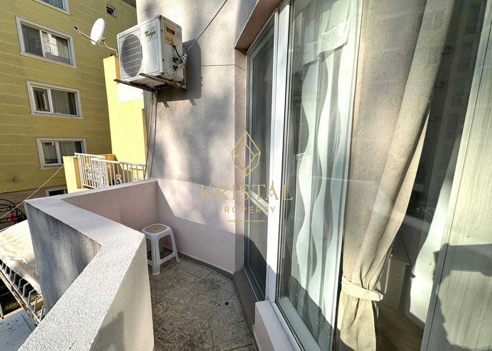 Продава се Двустаен апартамент в к.к. Слънчев бряг - 50 кв.м за 1300 €/кв.м - Снимка #9