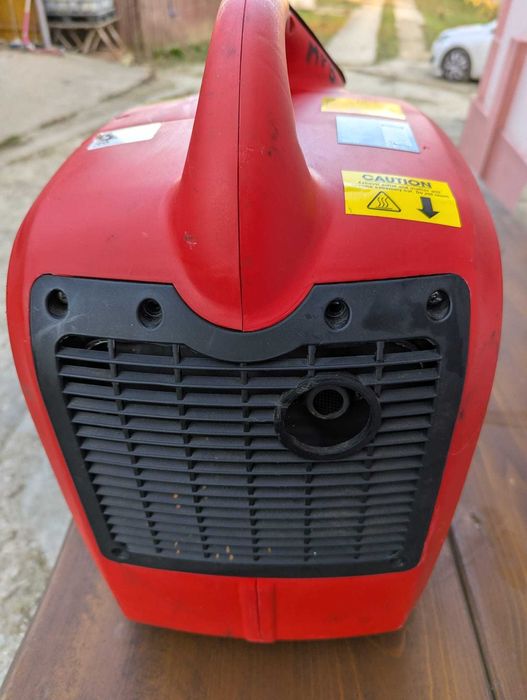 Generator Inverter Clarke IG2200 Invertor. Nu produce curent.