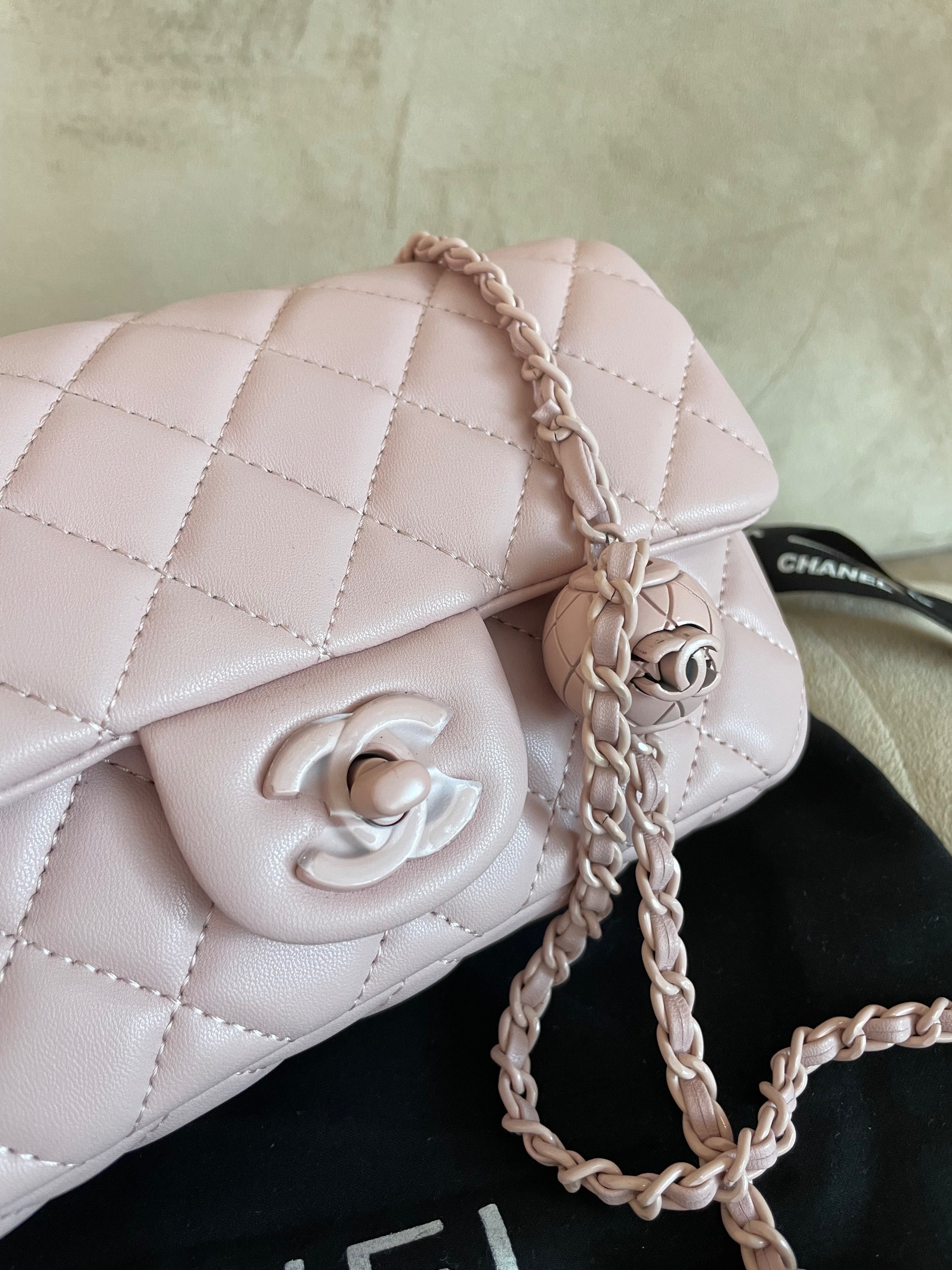 Дамска чанта CHANEL