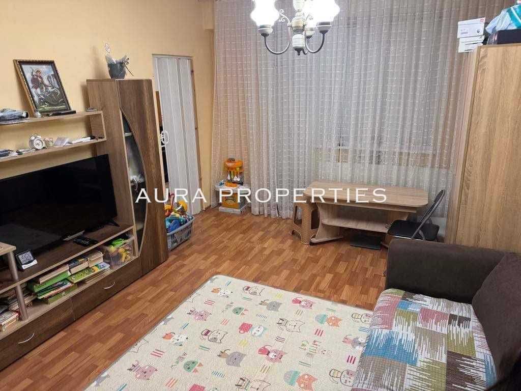 Продава се Двустаен апартамент в Разград, Център - 52 кв.м за 1275 €/кв.м - Снимка #1