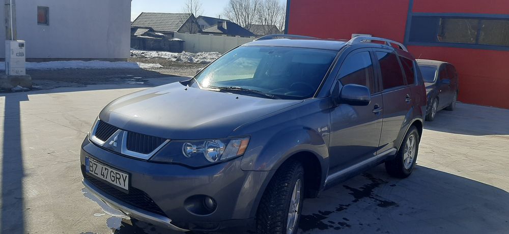 Vand urgent Mitsubishi Outlander