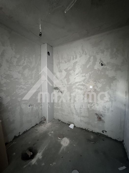 Къща в Варна-м-т Акчелар площ 180 цена 319900