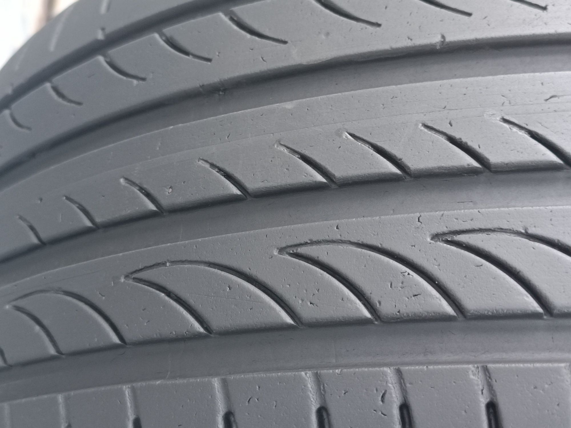 225/45/17 Pirelli Дот 2922