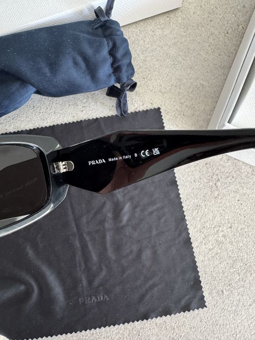 Ochelari de soare prada