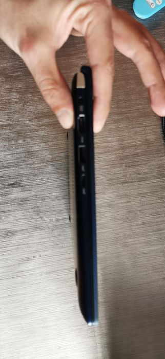 Asus Zenbook UX433F