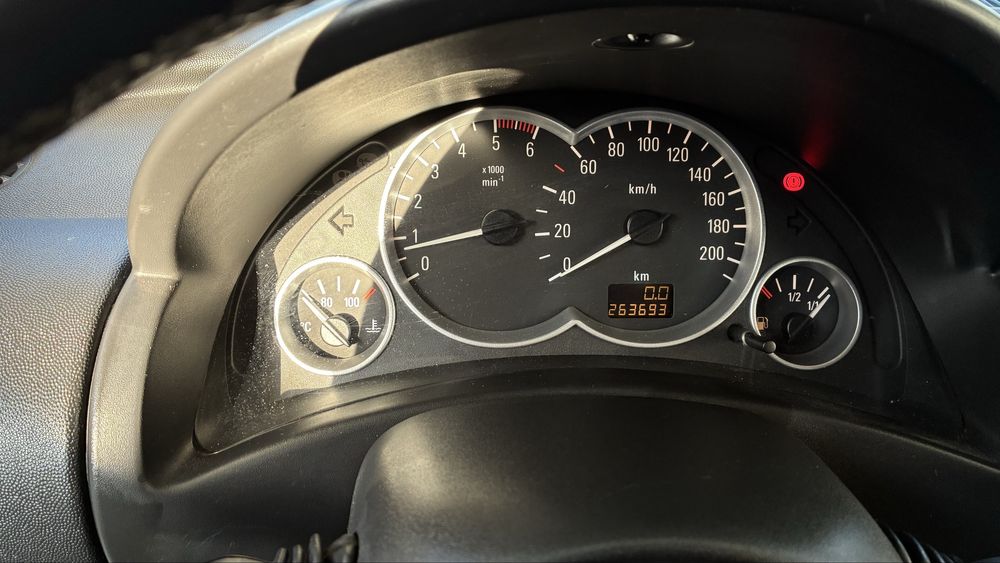 Продава се Opel Combo С