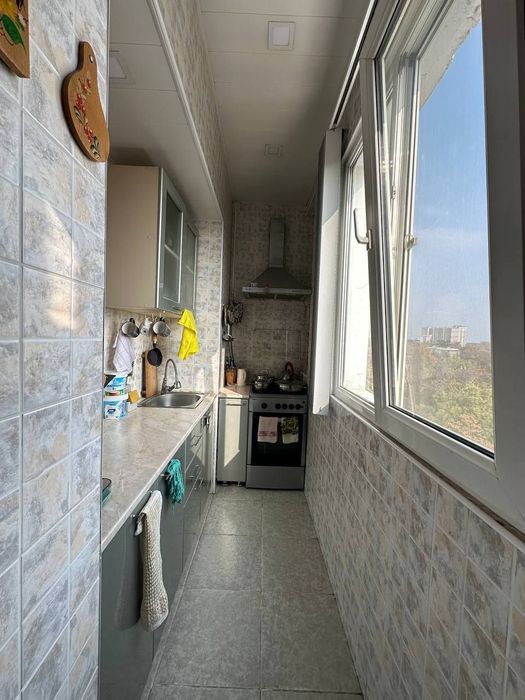 #014 . Срочно продаётся 2 х комнатная . Максим Горький