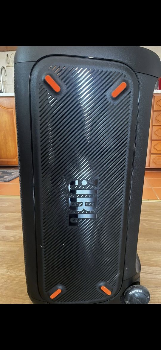 Boxa partybox  JBL 310