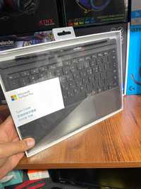 Microsoft Surface Pro Type Cover 1725 Keyboard 3/4/5/6/7 Black