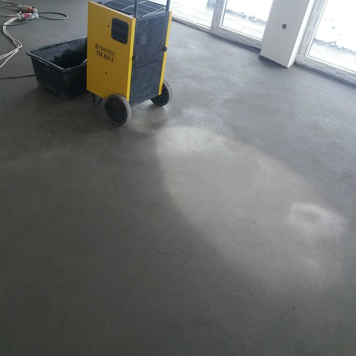 Dezumidificator profesional de inchiriat de capacitate mare