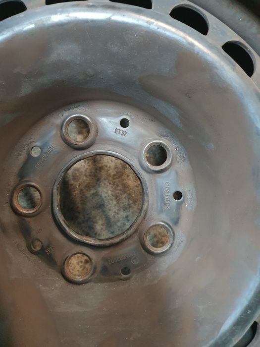 Джанти с оригинални тасове Mercedes 15 "