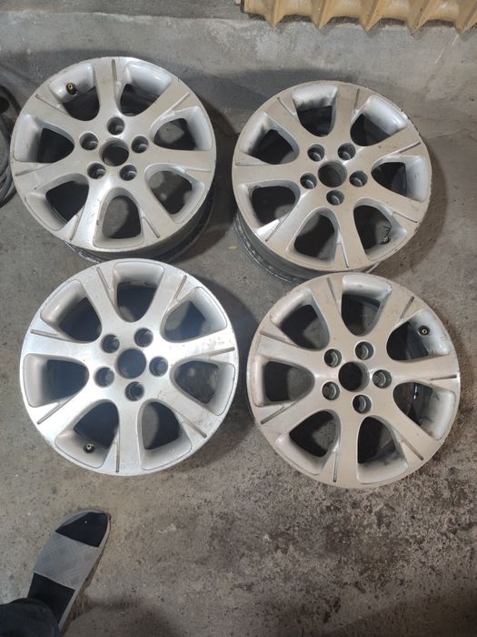 Легкосплавные колесные диски R16 5×114,3