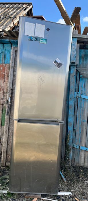 Холодильник на запчасть