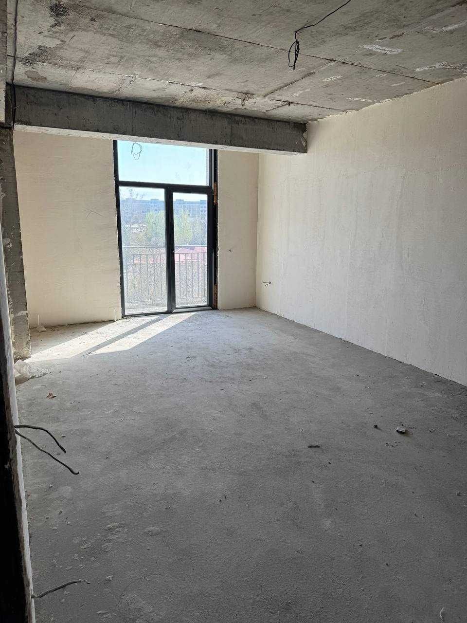 IKAT, 3-комн, 82 м², монолит, Юнусабад-13, метро рядом`