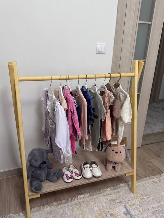 Продается детская вешалка
