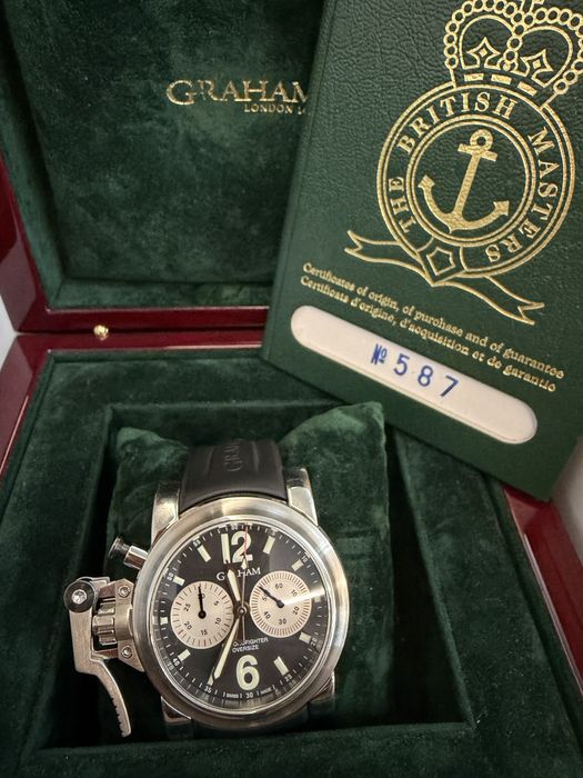 Graham Chronofighter Oversize