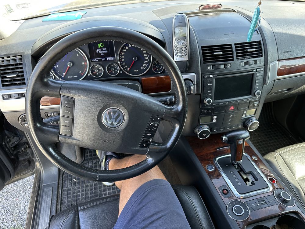 VW Touareg 5.0TDI  2005 Г АВТОМАТИК само на части