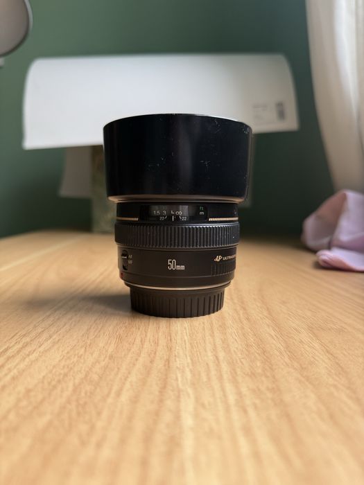 Canon 6D + Обектив Canon 50mm/1.4 + Yongnuo 35mm/2