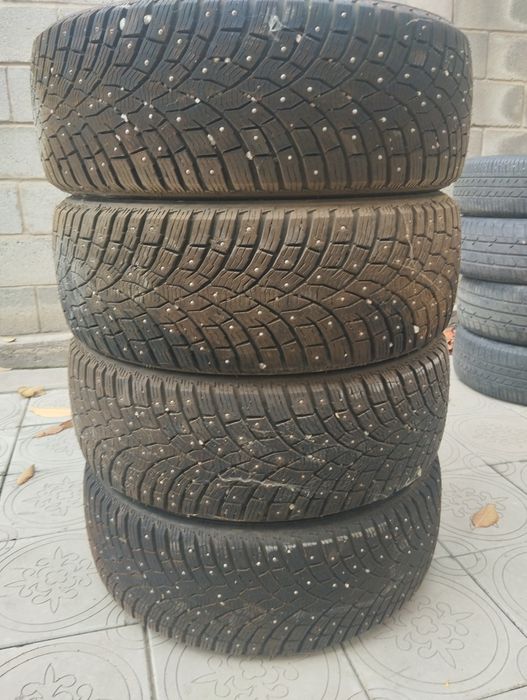 продается 235/55 18Triangle состояние как новая,ездили 1 сезон