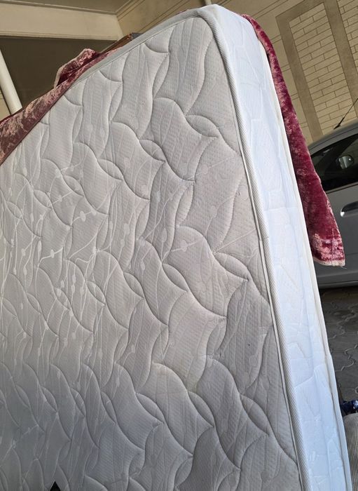 Матрас сотилади холати яхши