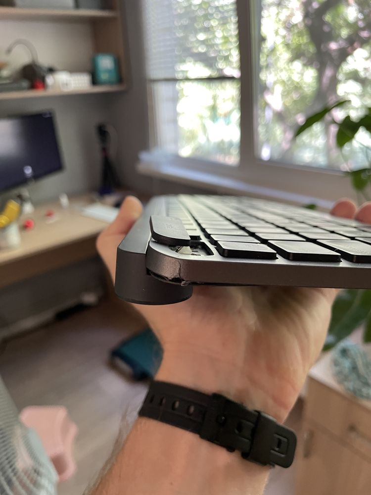 Клавиатура Logitech MX Keys S под восстановление