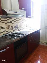 Apartament 3 camere, Central, etaj 2, centrala